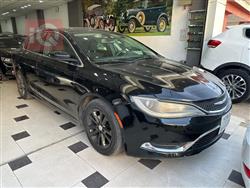 Chrysler 200